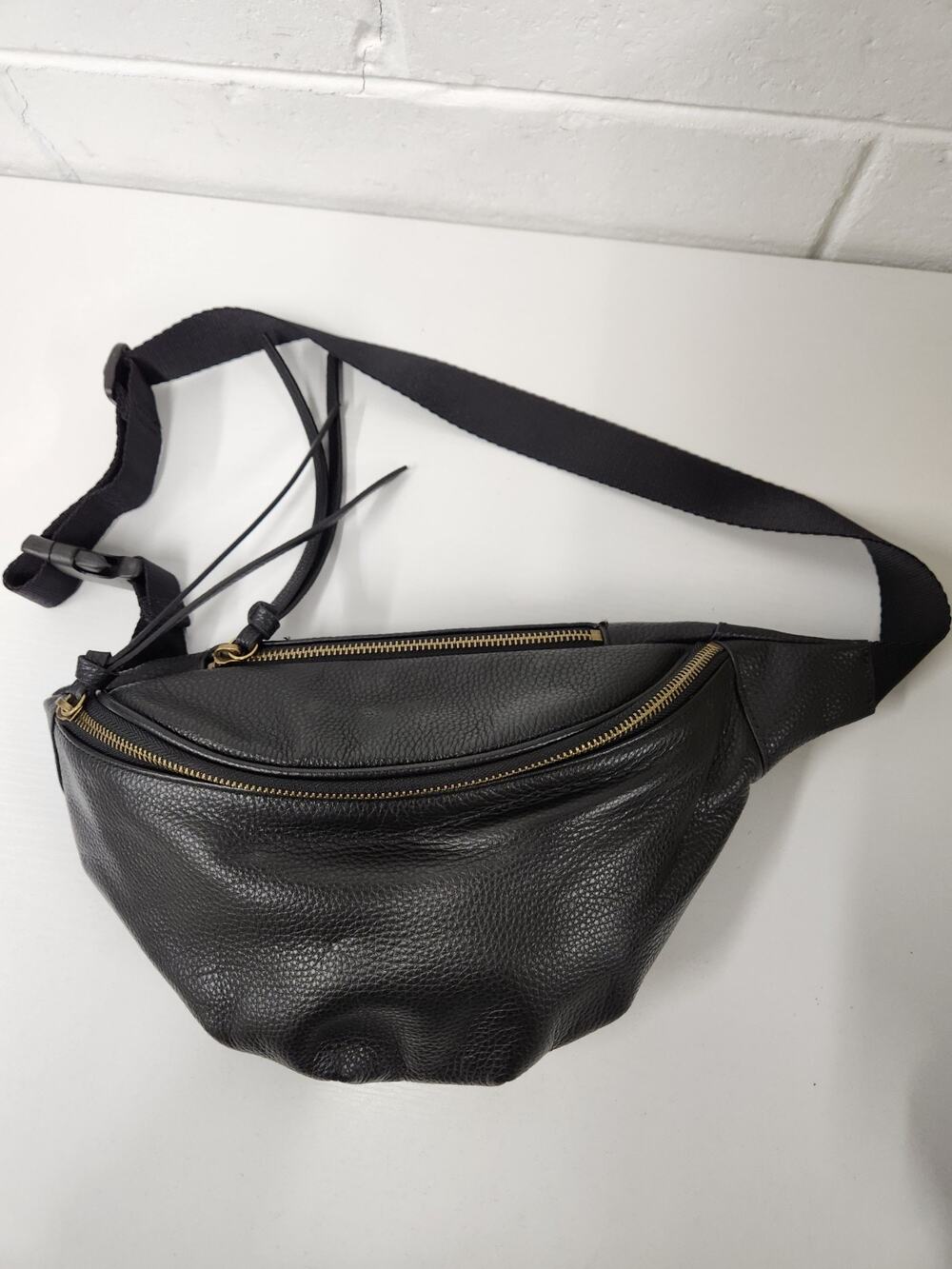 Melrose and Market Genuine Leather Pebbled Black Fanny Pack/Bum Bag/Belt Bag